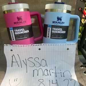 Stanley 40oz Tumblr. CORNFLOWER & AZAELA. BNWT